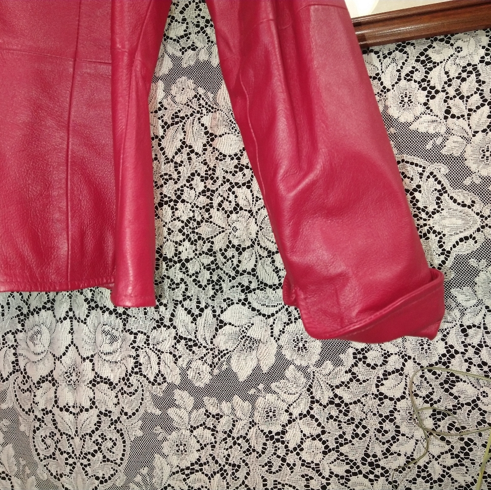 Shape Fx Red Leather Jacket Cropped Princess Seam… - image 4